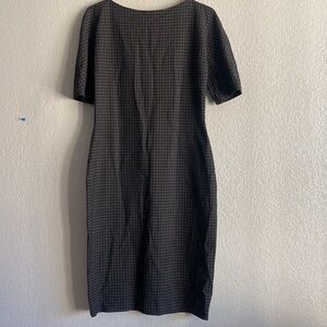 Zara woman’s pencil wiggle checked tartan midi fitted dress.